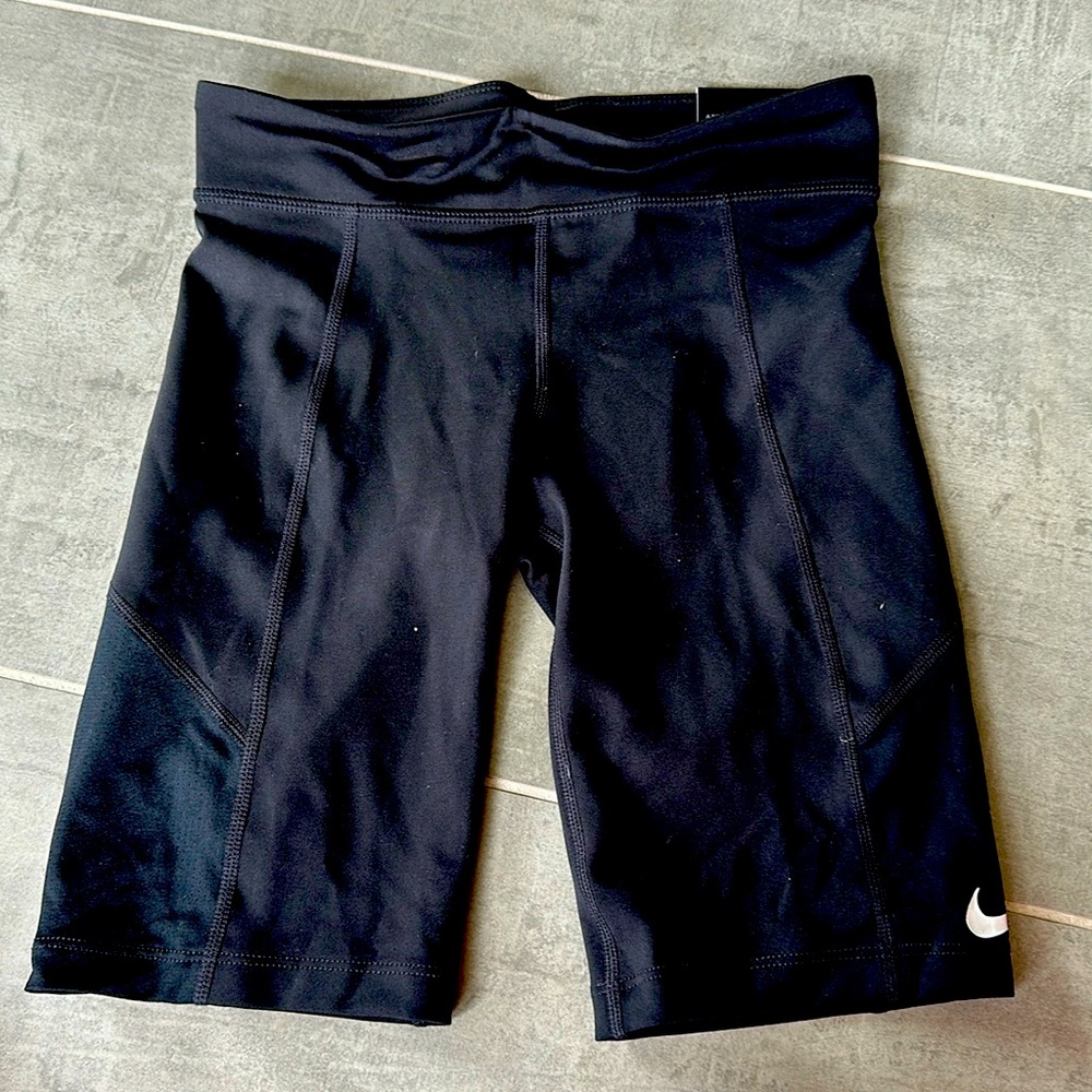 Nike training shorts New With Tag